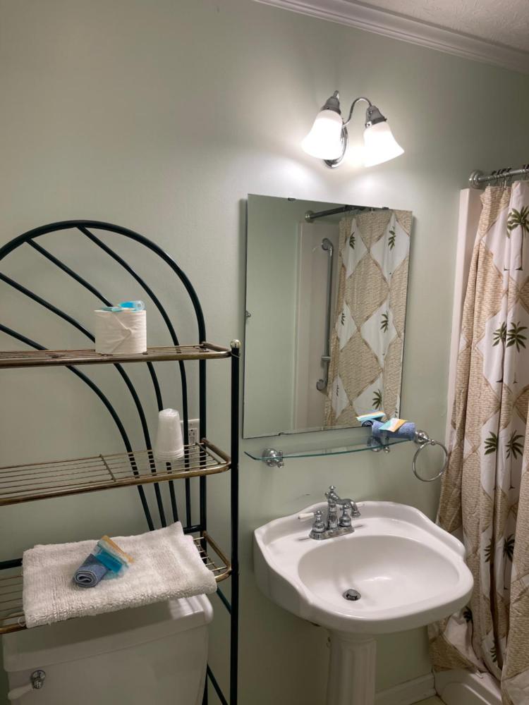 Twin Room with Pool View interior